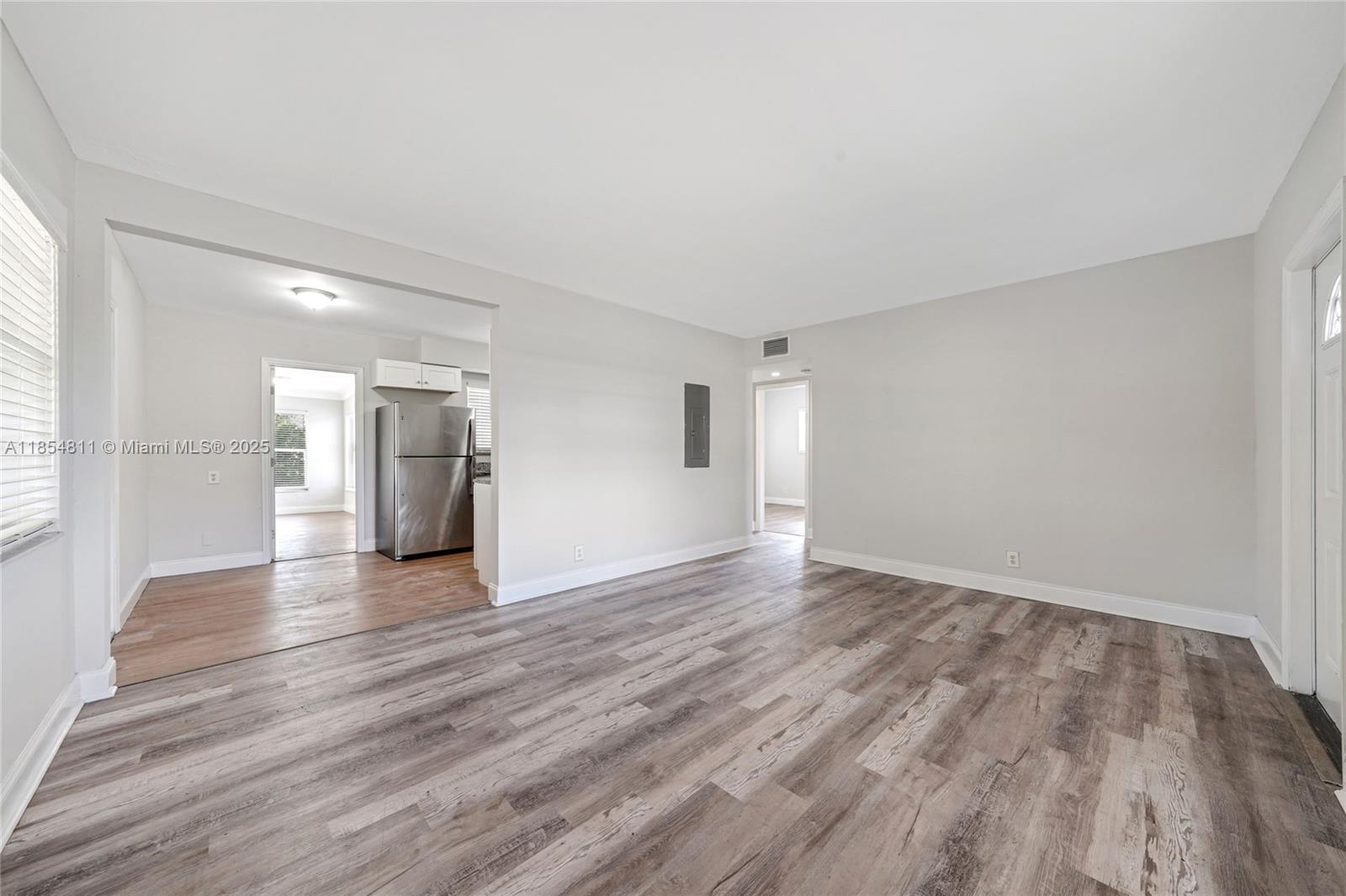 1220 NW 18th Ave