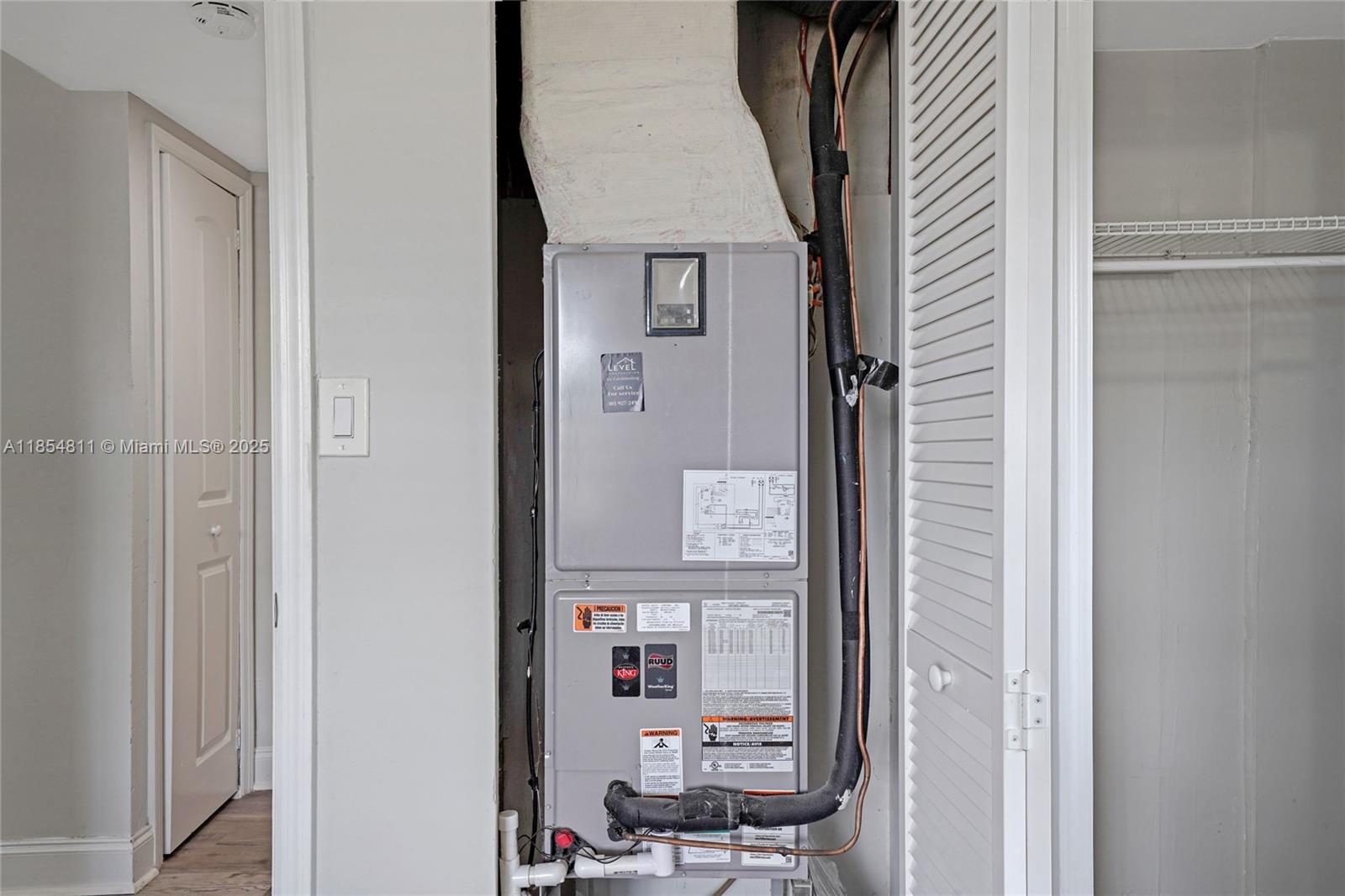 LAUDERDALE MANORS AMD PLA - Residential