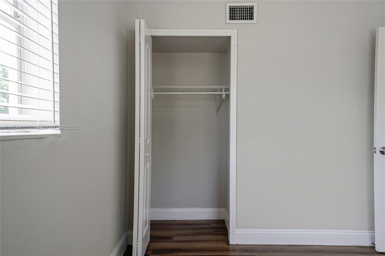 LAUDERDALE MANORS AMD PLA - Residential