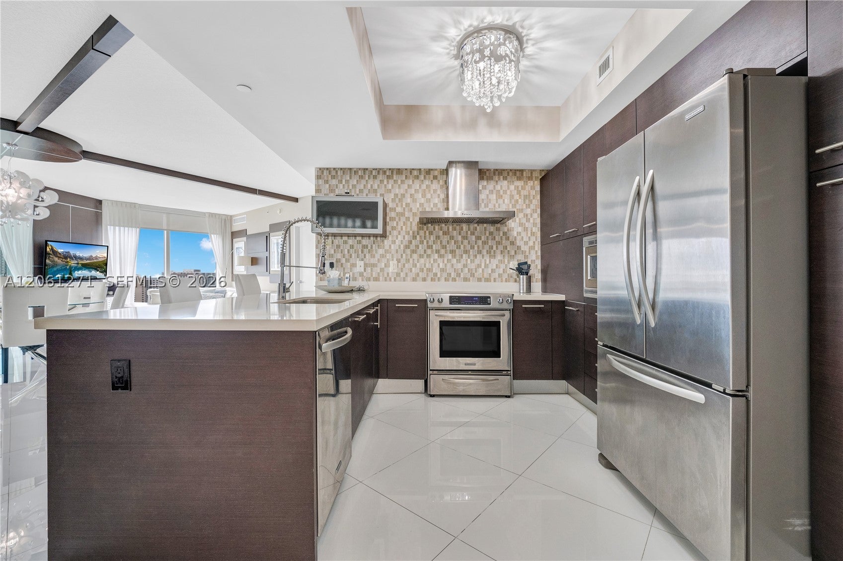 250 Sunny Isles Blvd 3-PH5