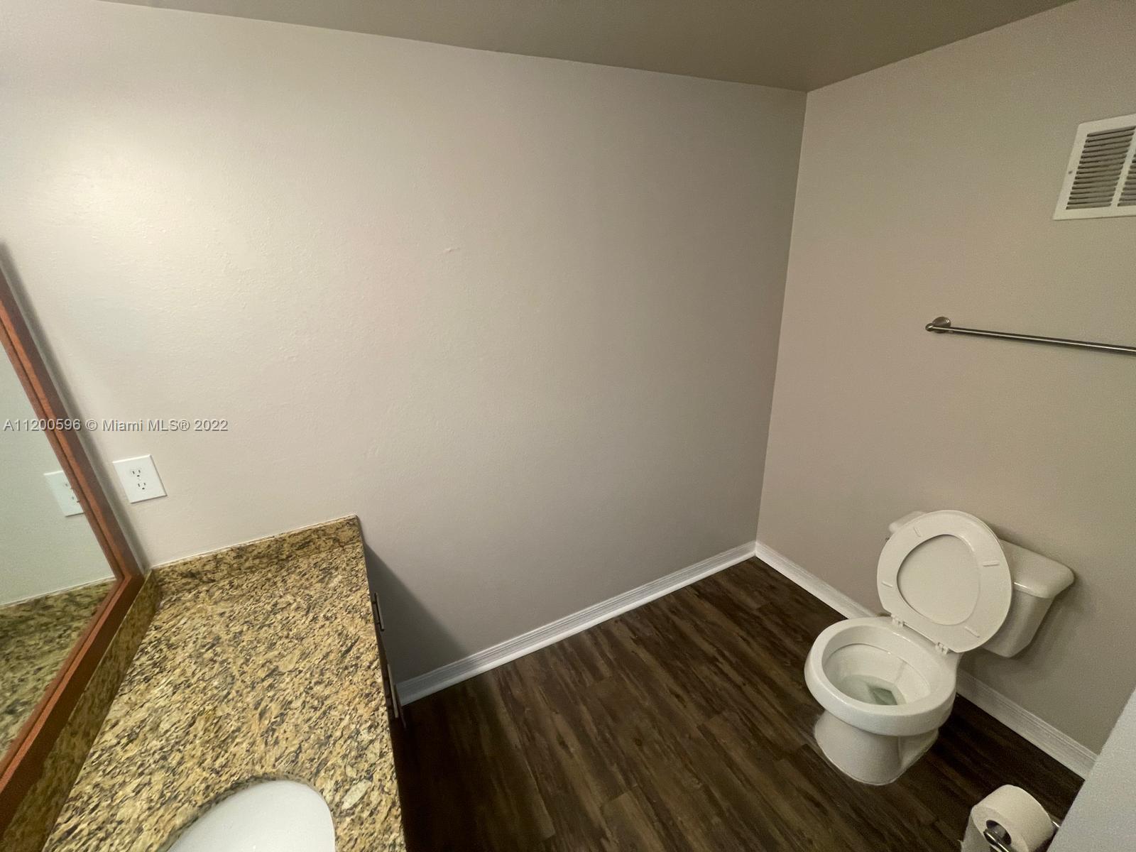 Marquesa Condominium - Residential Lease