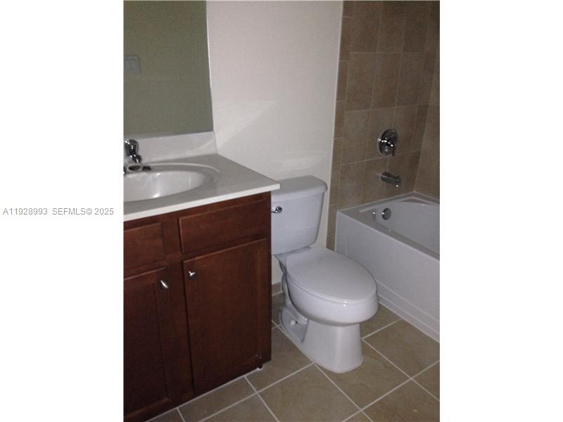 ST MAARTEN AT GRAND BAY - Residential