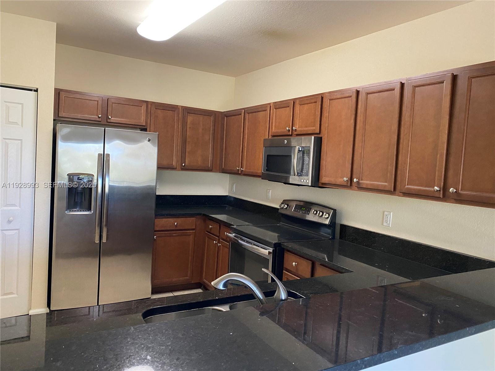 ST MAARTEN AT GRAND BAY - Residential