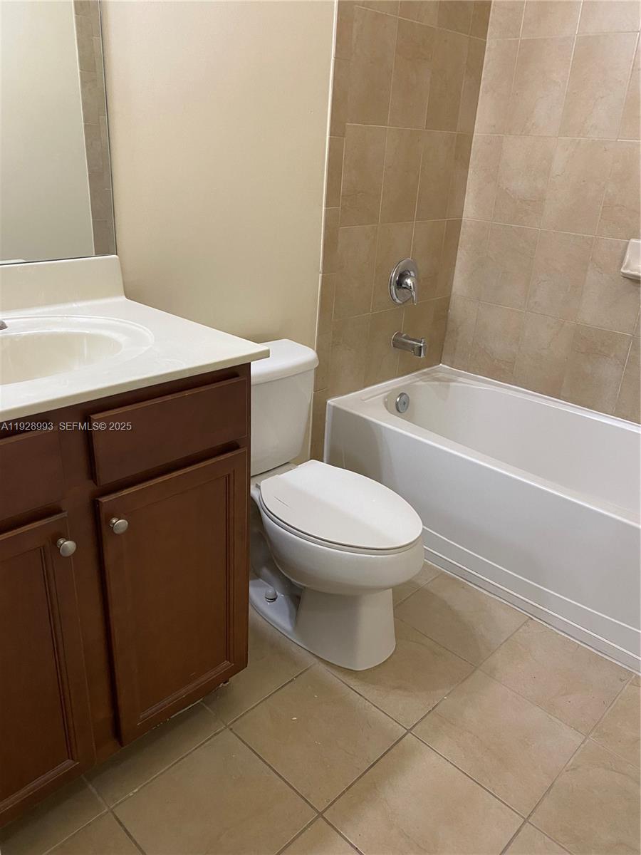 ST MAARTEN AT GRAND BAY - Residential