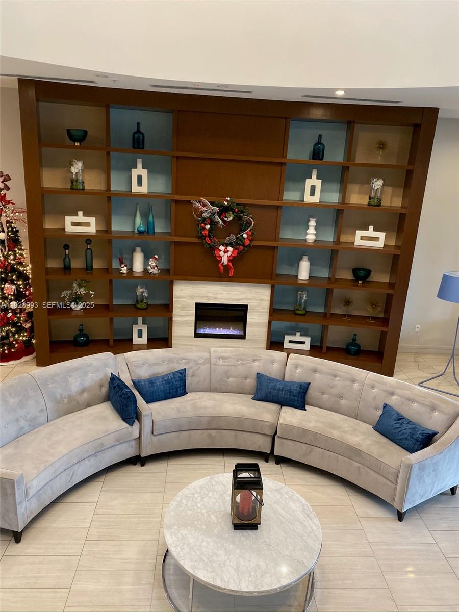 ST MAARTEN AT GRAND BAY - Residential