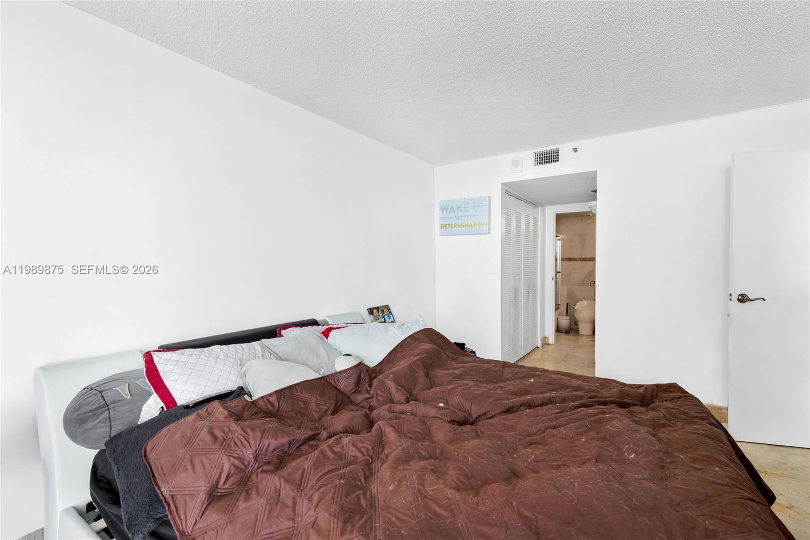 THE GRANDVIEW PALACE COND - Residential