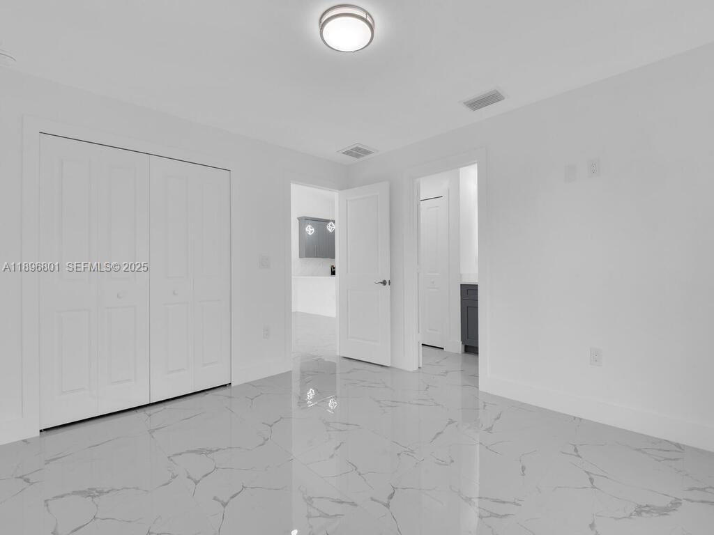 LEHIGH ESTATES - Residential Income