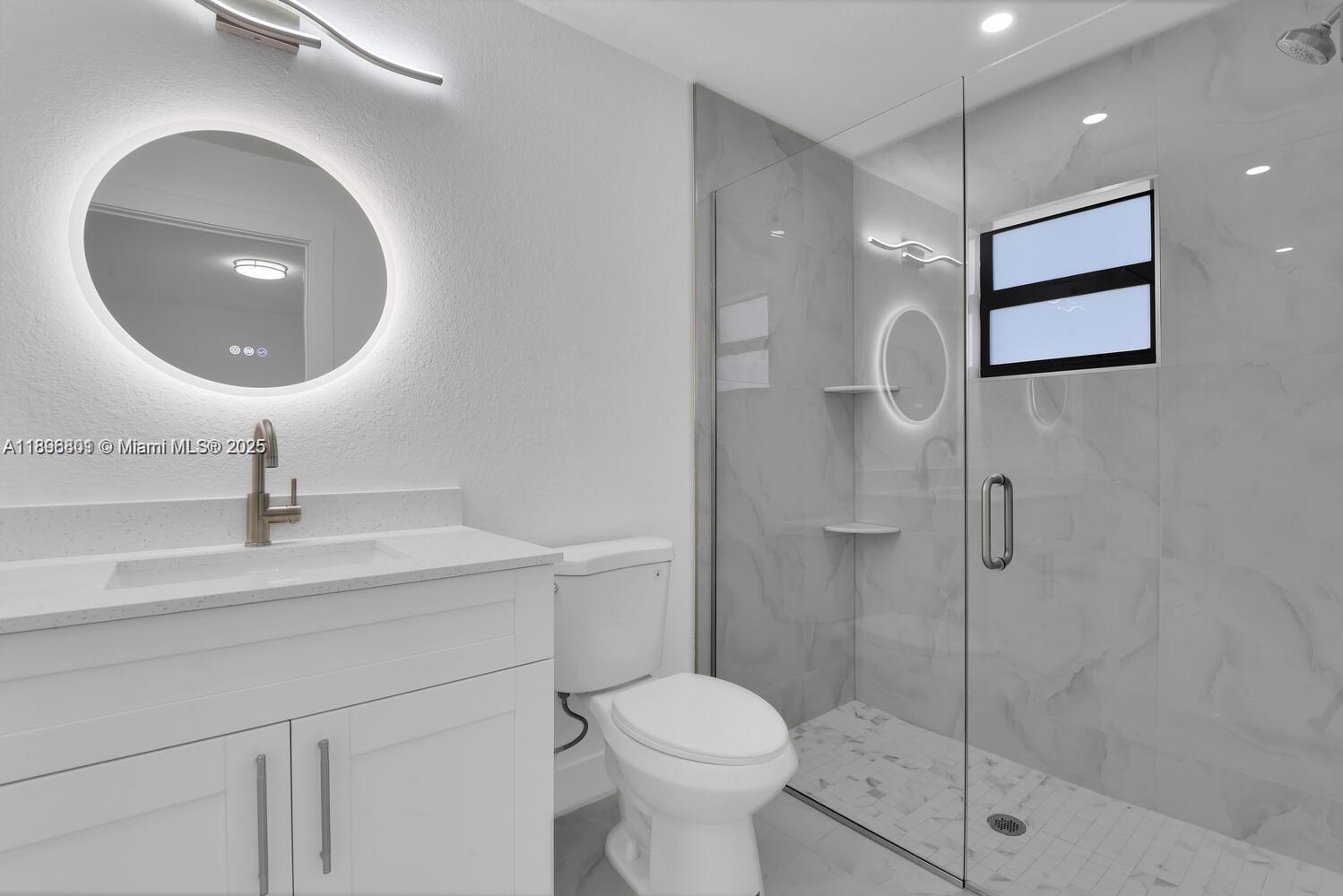 LEHIGH ESTATES - Residential Income