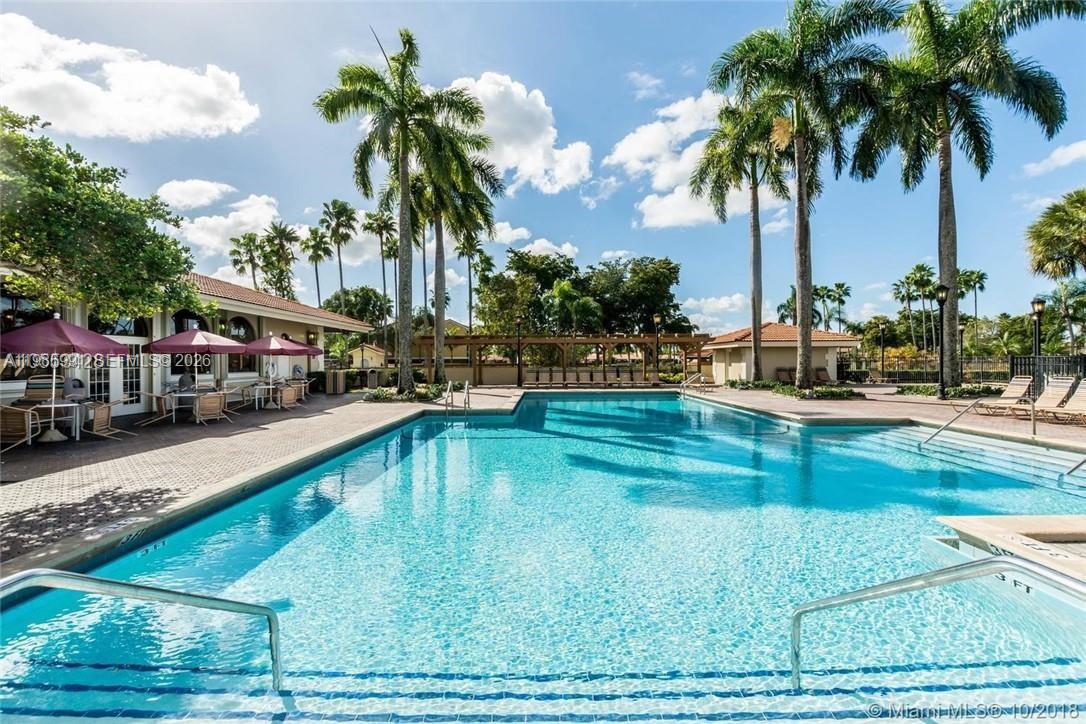 THE MOORS CLUSTER HOMES - Residential Lease