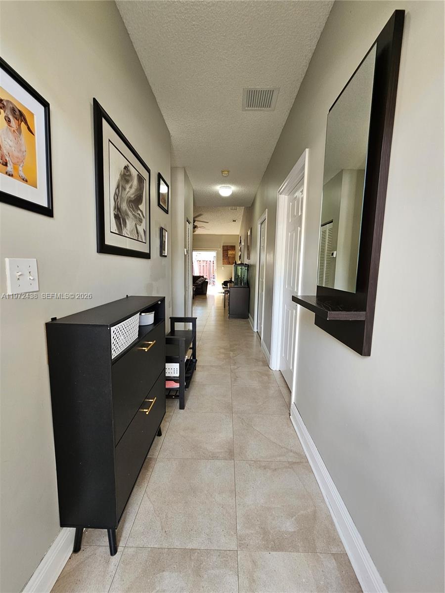 WATERSIDE VILLAS - Residential