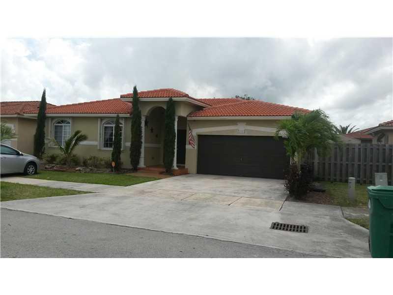 Stunning 3/2 home in a great neighborhood. Completely remodeled, SS appliances, wood floors throughout. Extremely spacious. Home has Vivint security system, which is controlled by a smartphone and can turn on/off alarm system, lights, AC, etc. Fenced yard and 1 car garage. Amazing opportunity; call today!