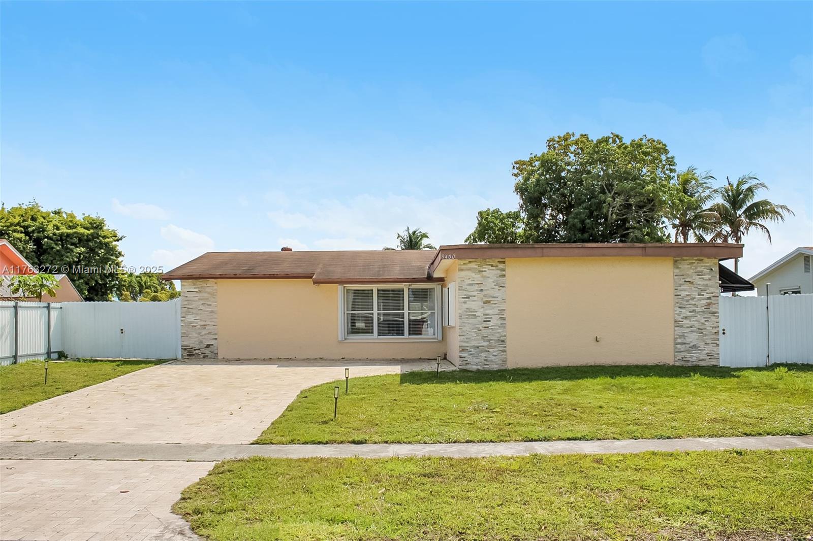 9400 NW 13th St