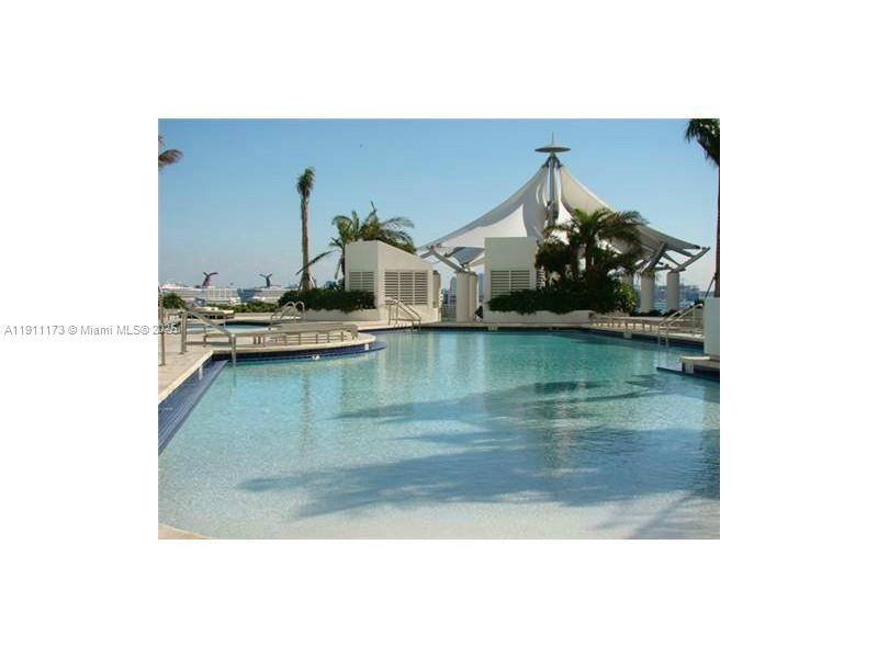 VIZCAYNE SOUTH CONDO - Residential