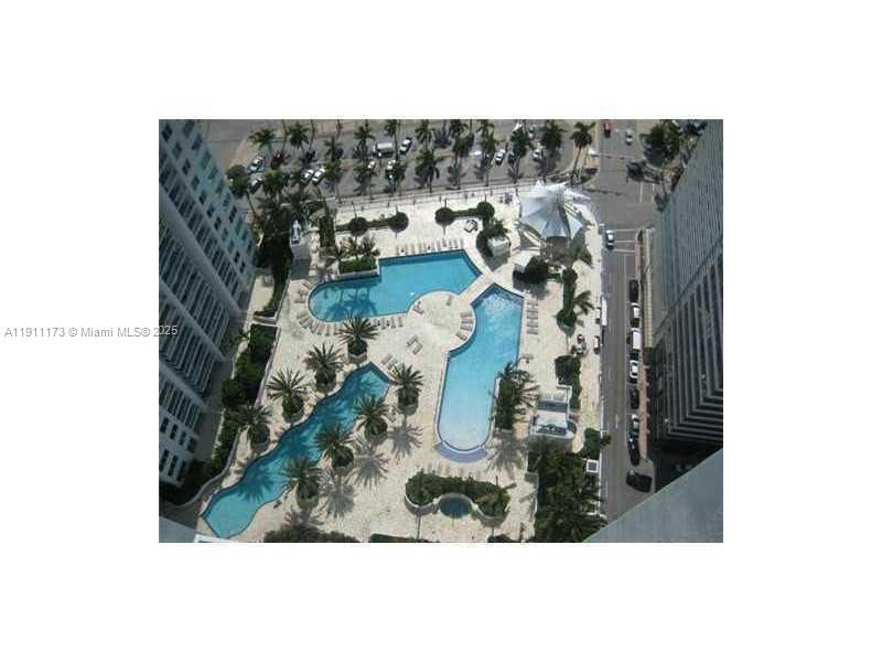 VIZCAYNE SOUTH CONDO - Residential