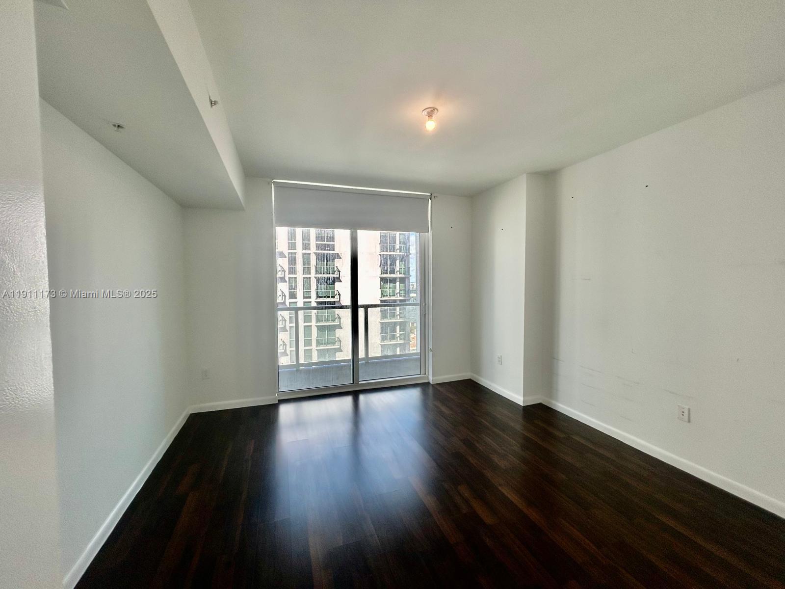 VIZCAYNE SOUTH CONDO - Residential