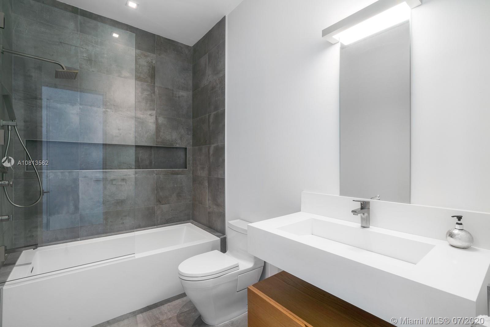 OAKRIDGE ESTATES SEC 2 - Residential