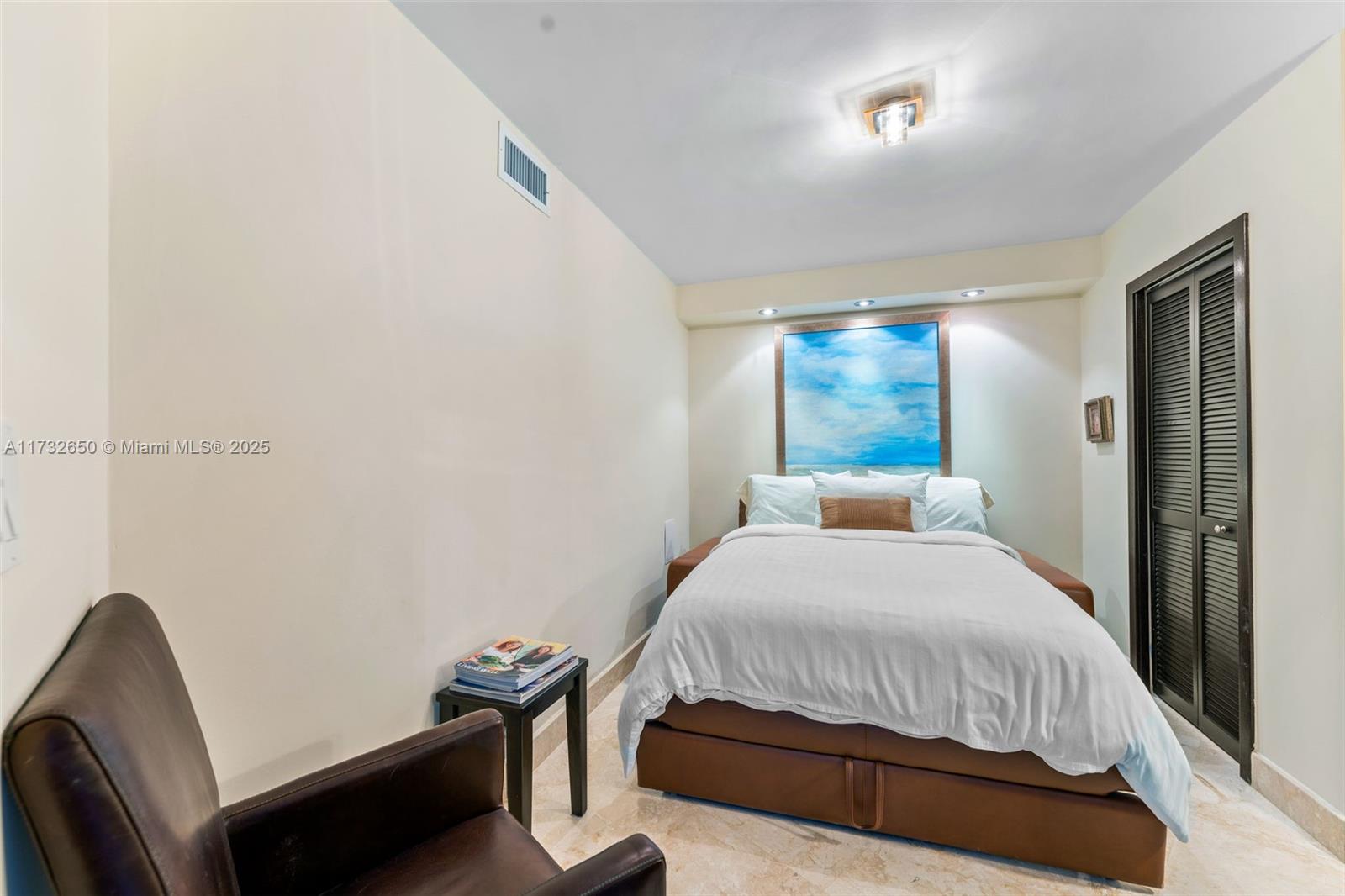 PARKER DORADO CONDO - Residential