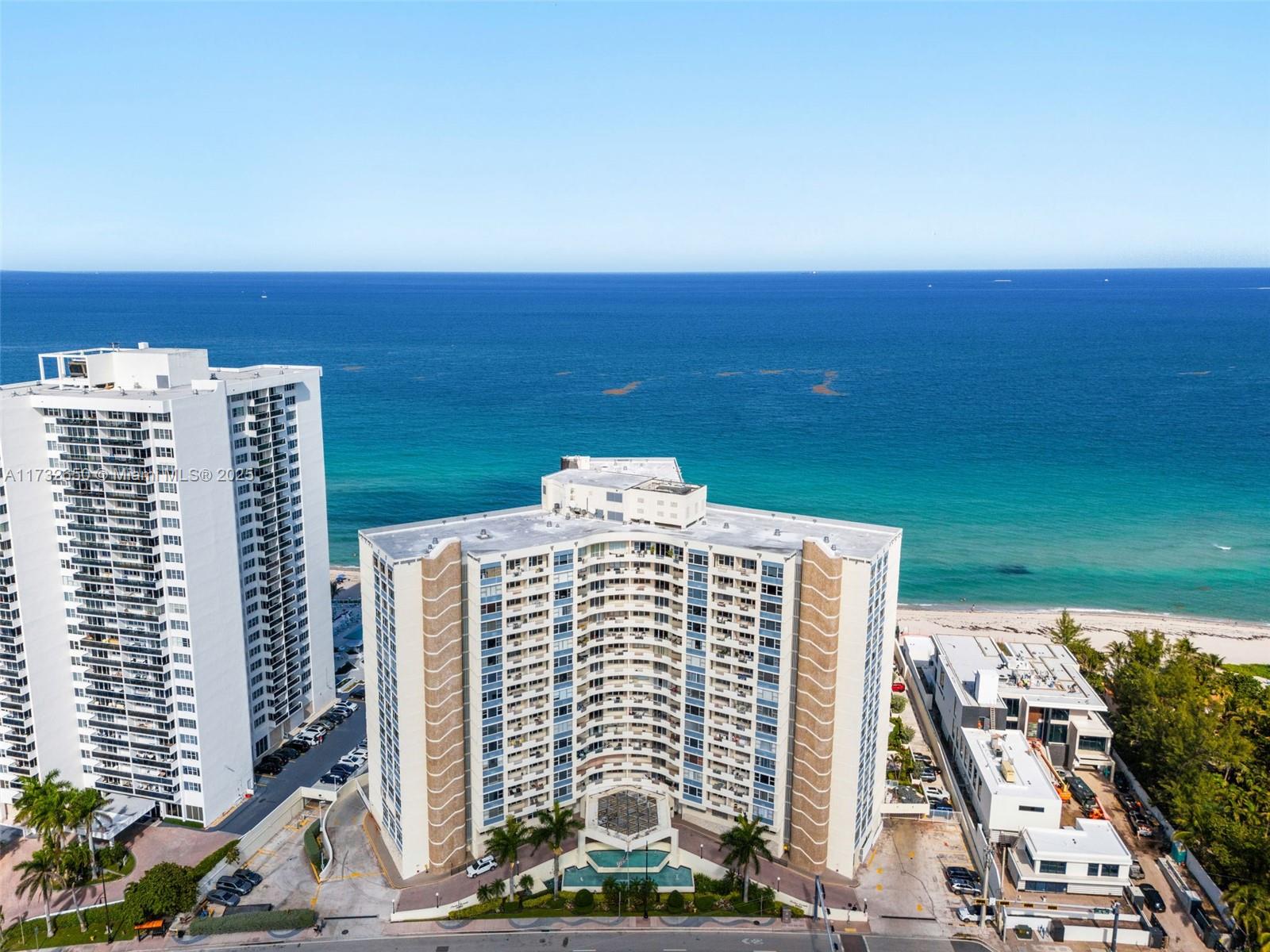 PARKER DORADO CONDO - Residential