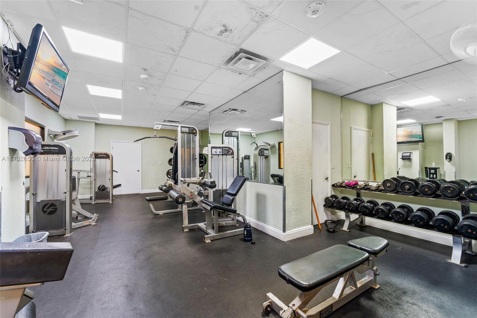 PARKER DORADO CONDO - Residential