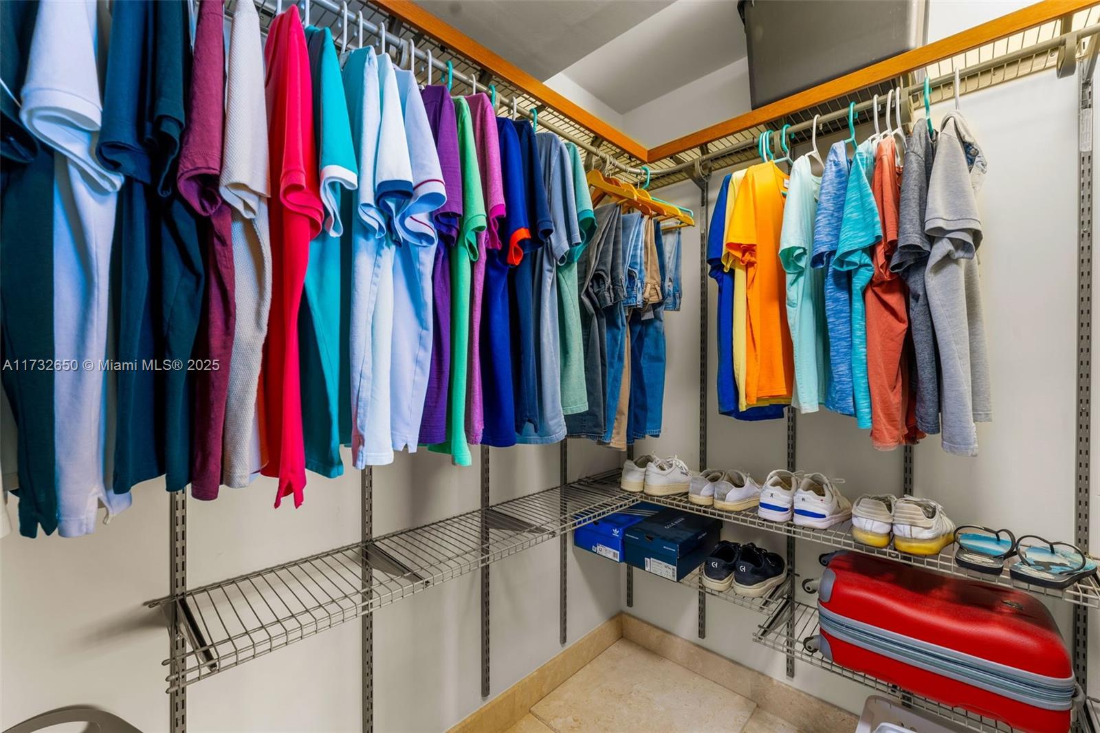 PARKER DORADO CONDO - Residential