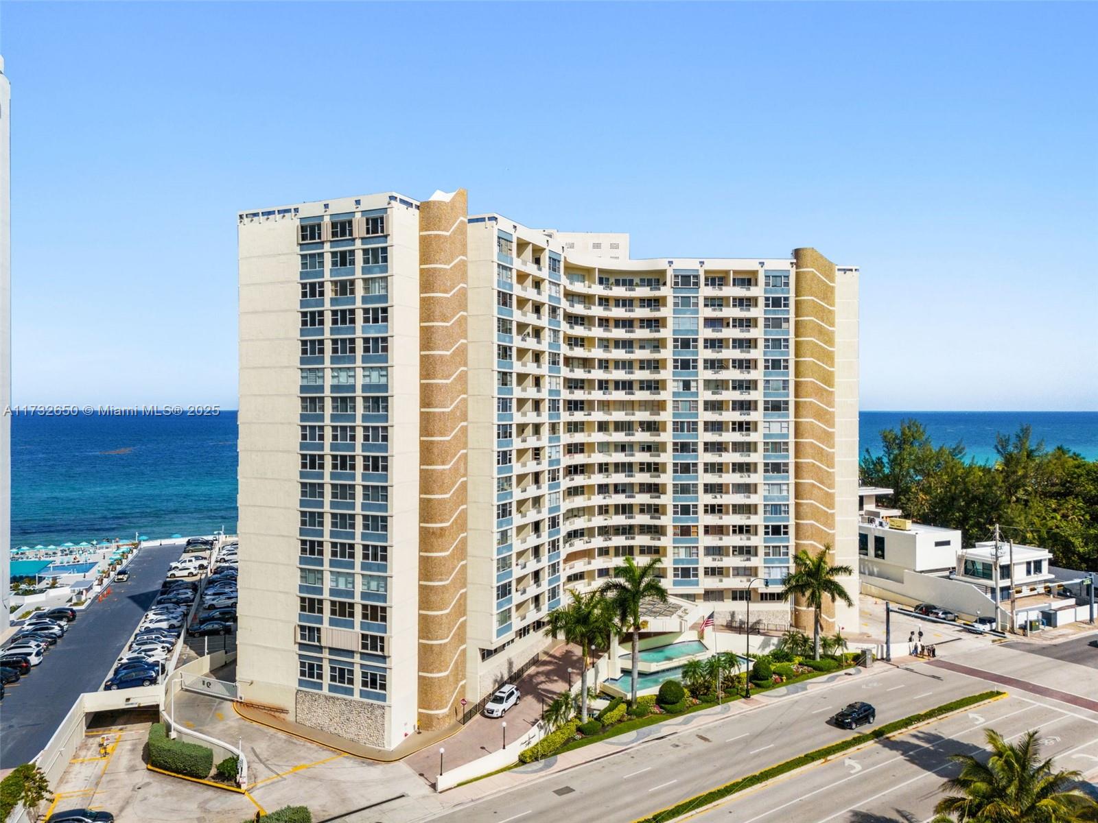 PARKER DORADO CONDO - Residential