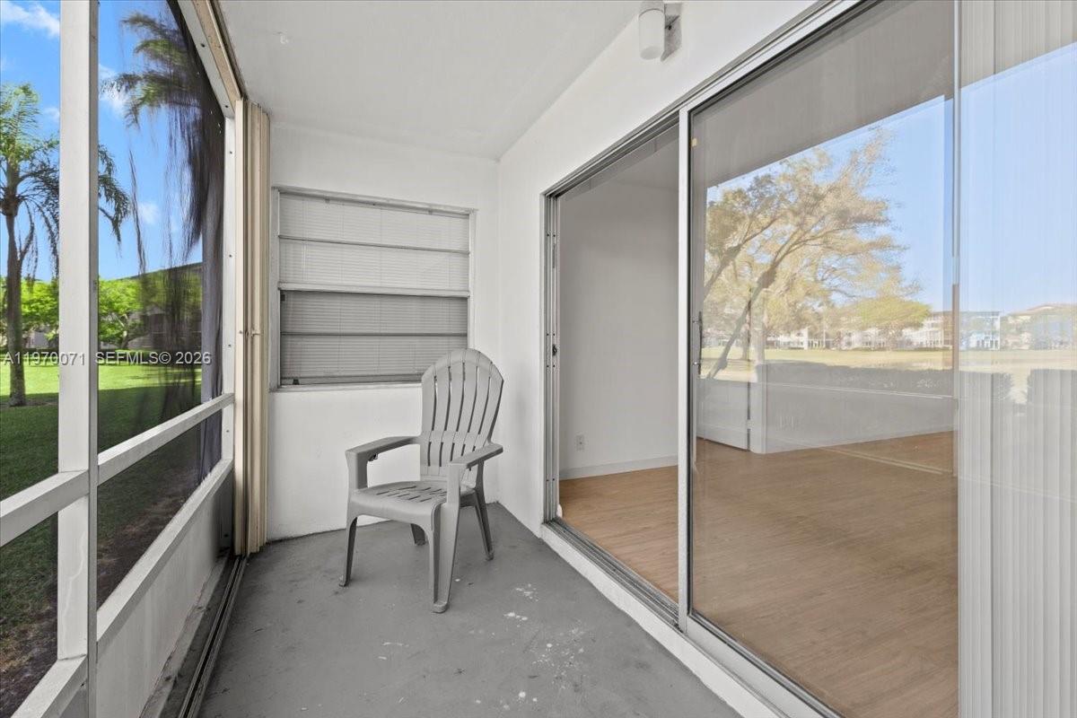 CAMBRIDGE AT CENTURY VILL - Residential