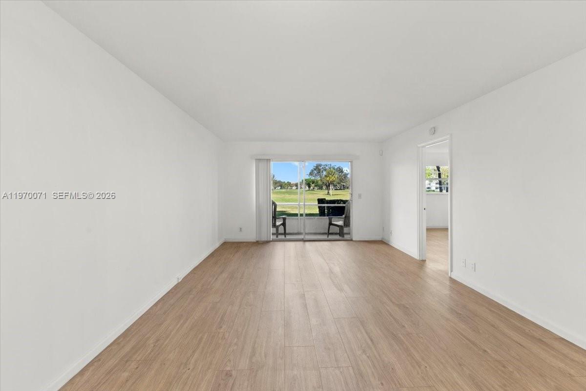 CAMBRIDGE AT CENTURY VILL - Residential