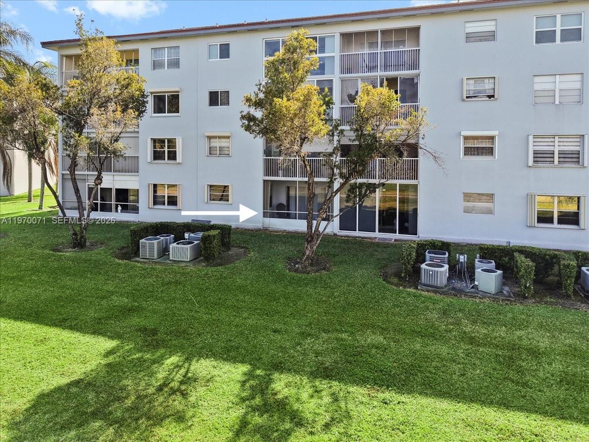 CAMBRIDGE AT CENTURY VILL - Residential