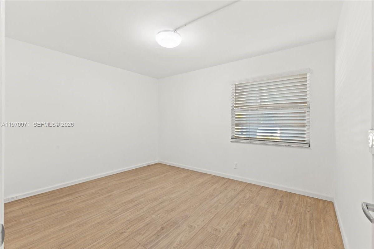 CAMBRIDGE AT CENTURY VILL - Residential