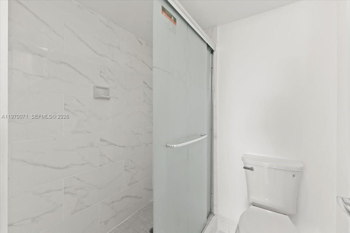 CAMBRIDGE AT CENTURY VILL - Residential