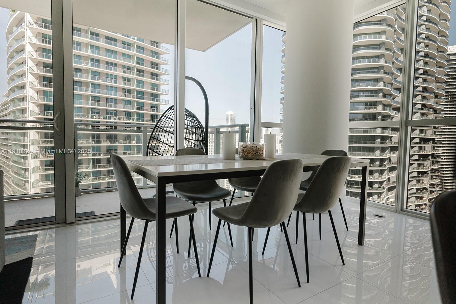 THE BONDO (1080 BRICKELL) - Residential
