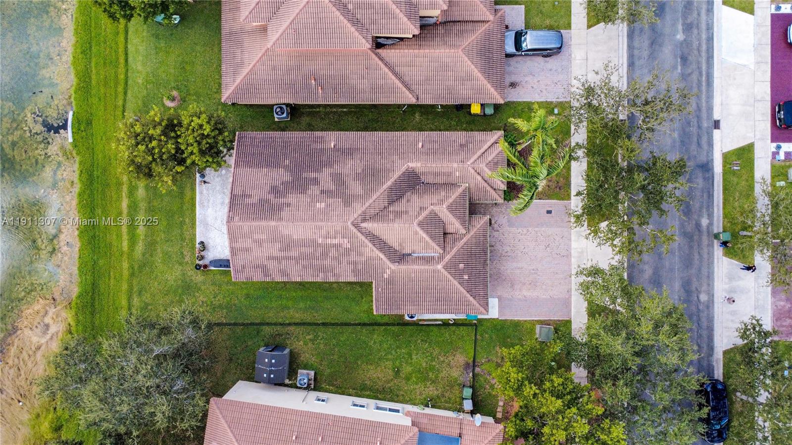 VENTANAS AT HOMESTEAD - Residential
