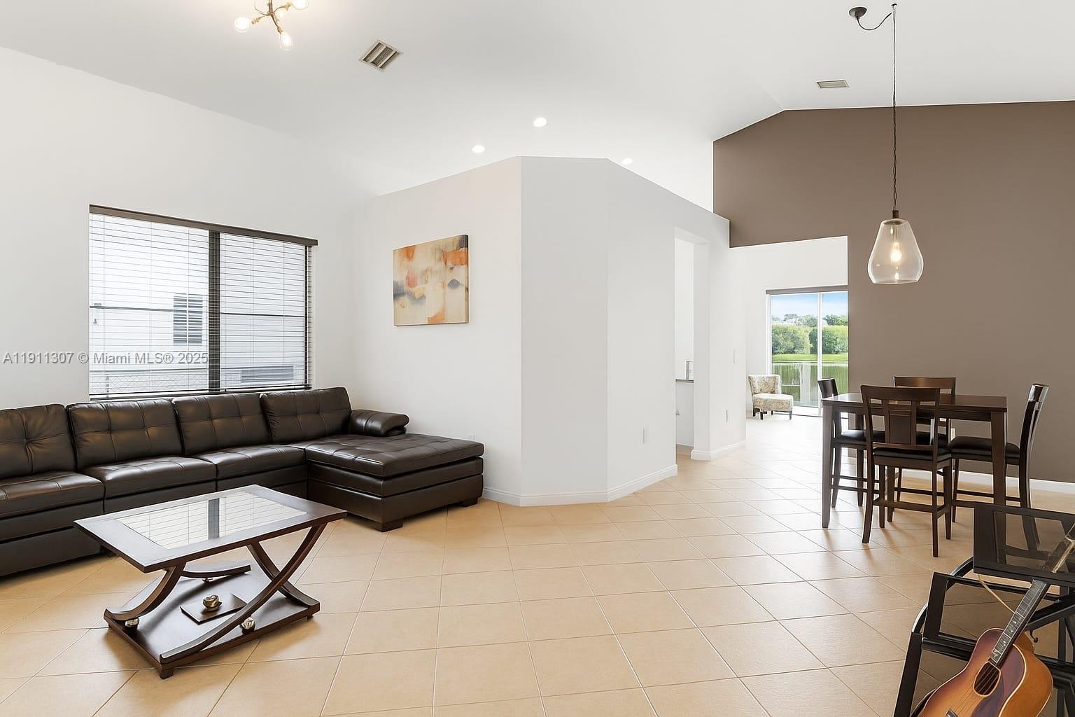 VENTANAS AT HOMESTEAD - Residential