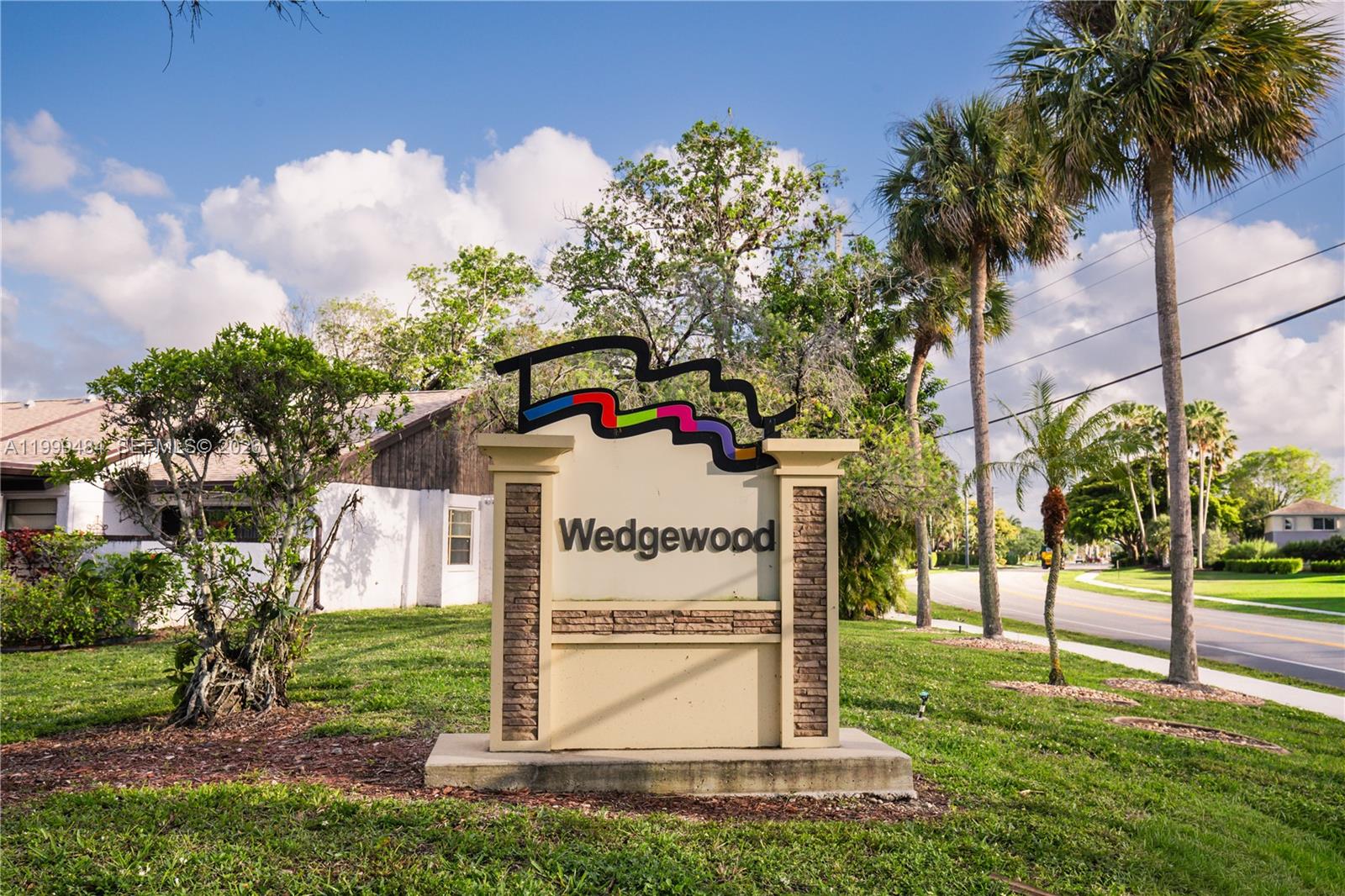 WEDGEWOOD CONDOMINIUM - Residential