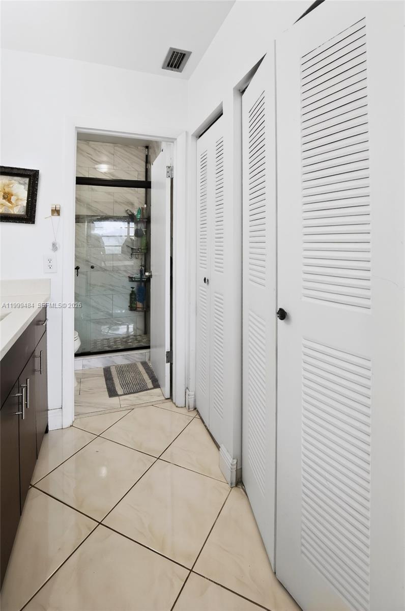 WEDGEWOOD CONDOMINIUM - Residential