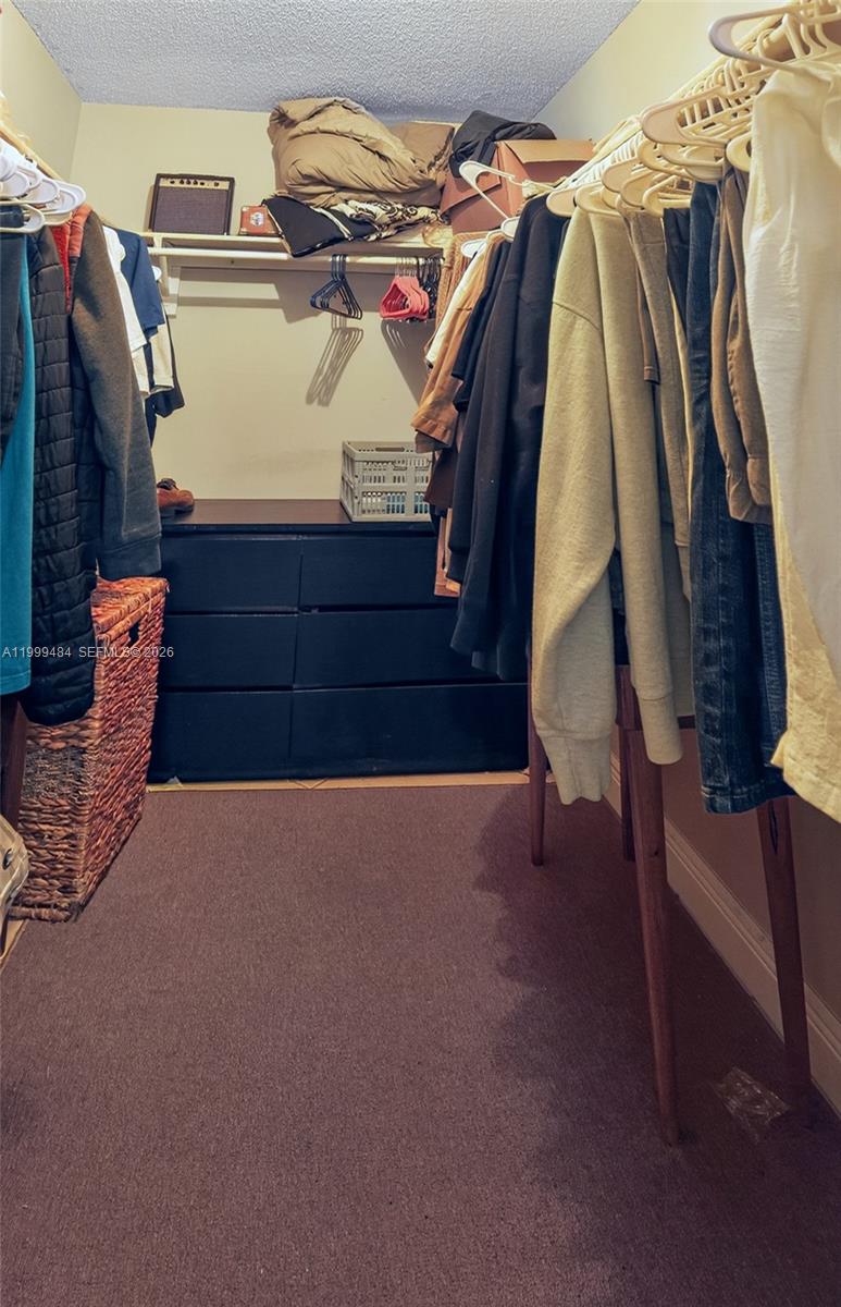 WEDGEWOOD CONDOMINIUM - Residential