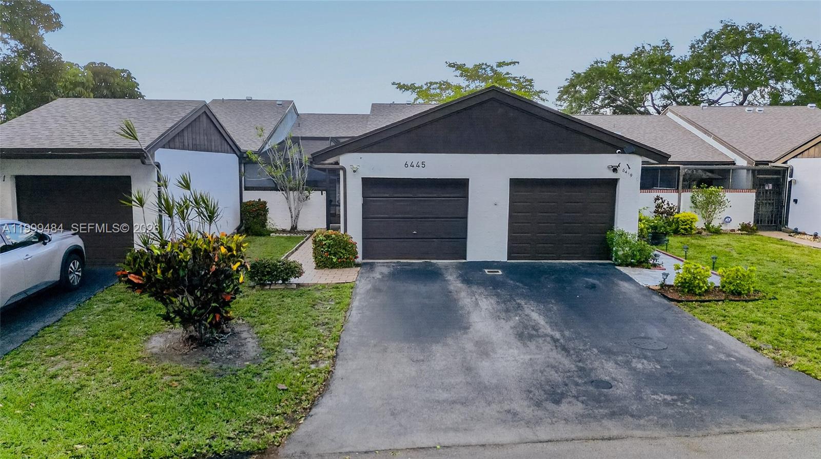 WEDGEWOOD CONDOMINIUM - Residential