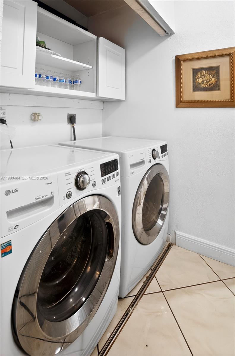 WEDGEWOOD CONDOMINIUM - Residential