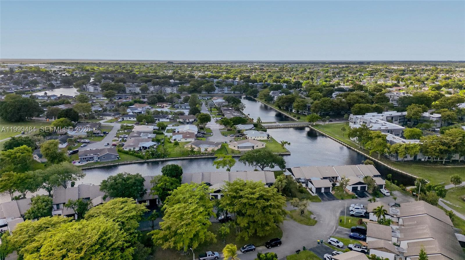 WEDGEWOOD CONDOMINIUM - Residential