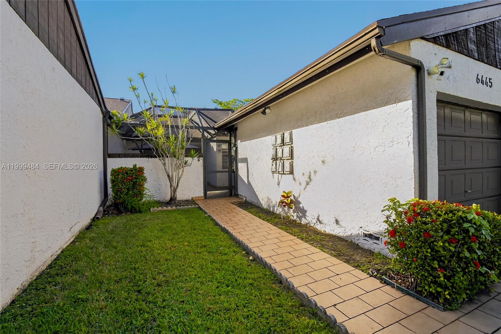 WEDGEWOOD CONDOMINIUM - Residential