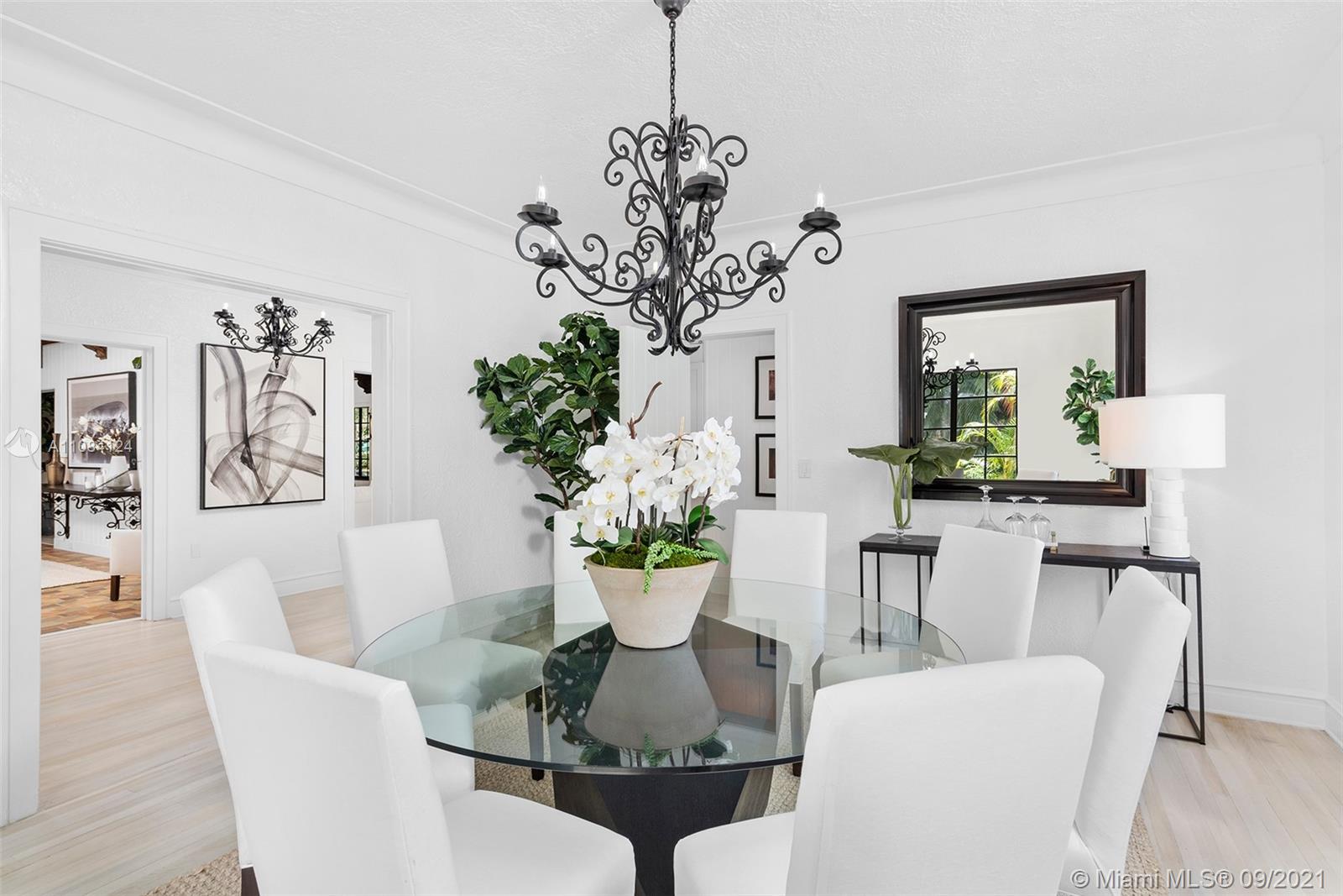 CORAL GABLES BISC BAY SEC - Residential