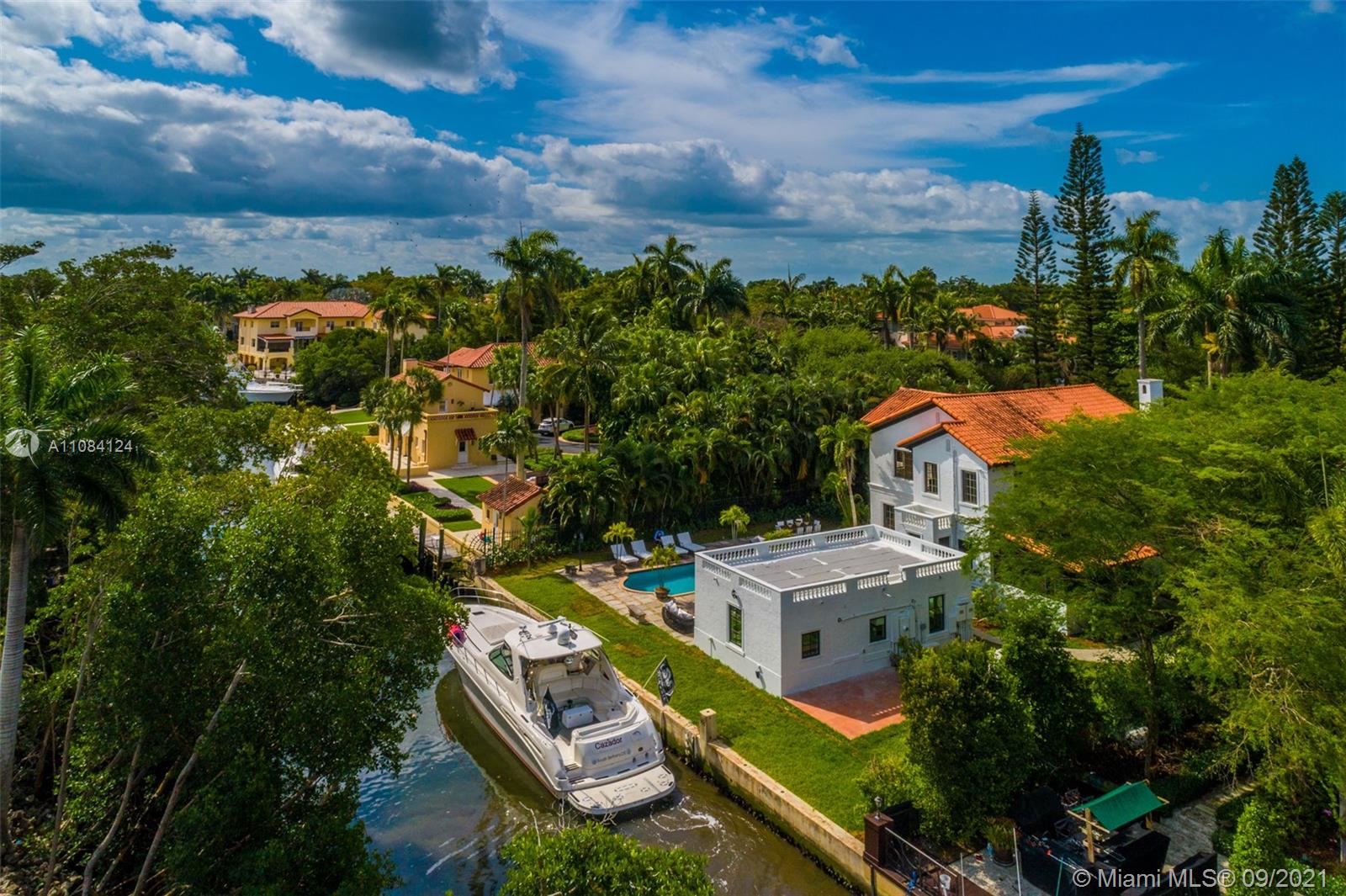 CORAL GABLES BISC BAY SEC - Residential