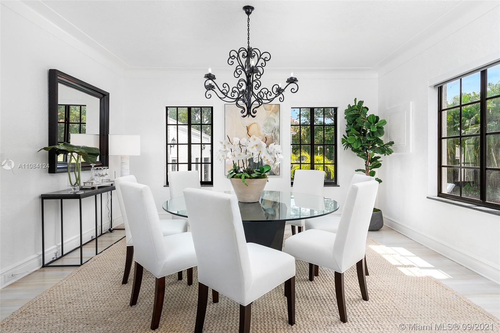 CORAL GABLES BISC BAY SEC - Residential