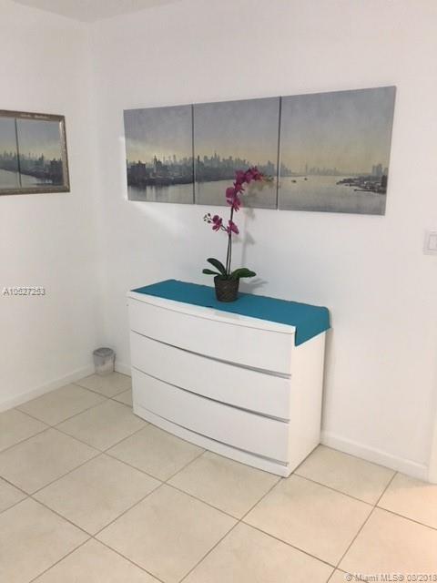 LINCOLN WEST GARDENS COND - Residential Lease