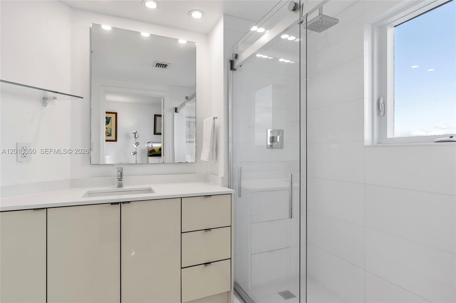 METROPOLIS I AT DADELAND - Residential Lease