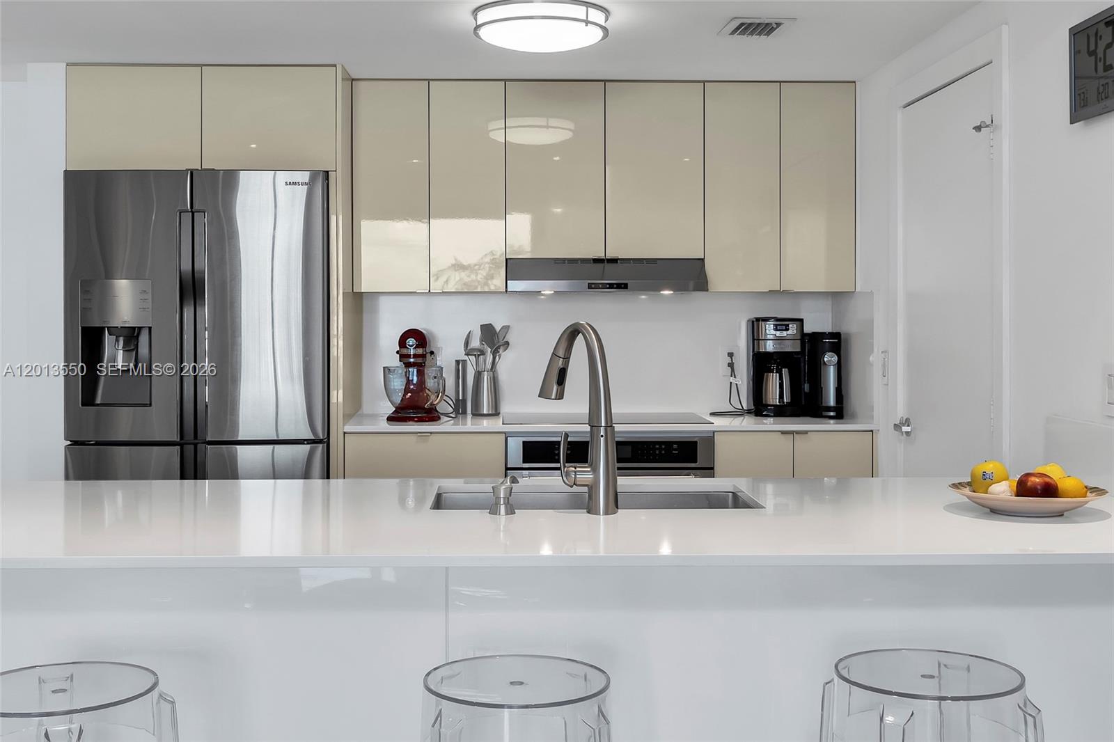 METROPOLIS I AT DADELAND - Residential Lease