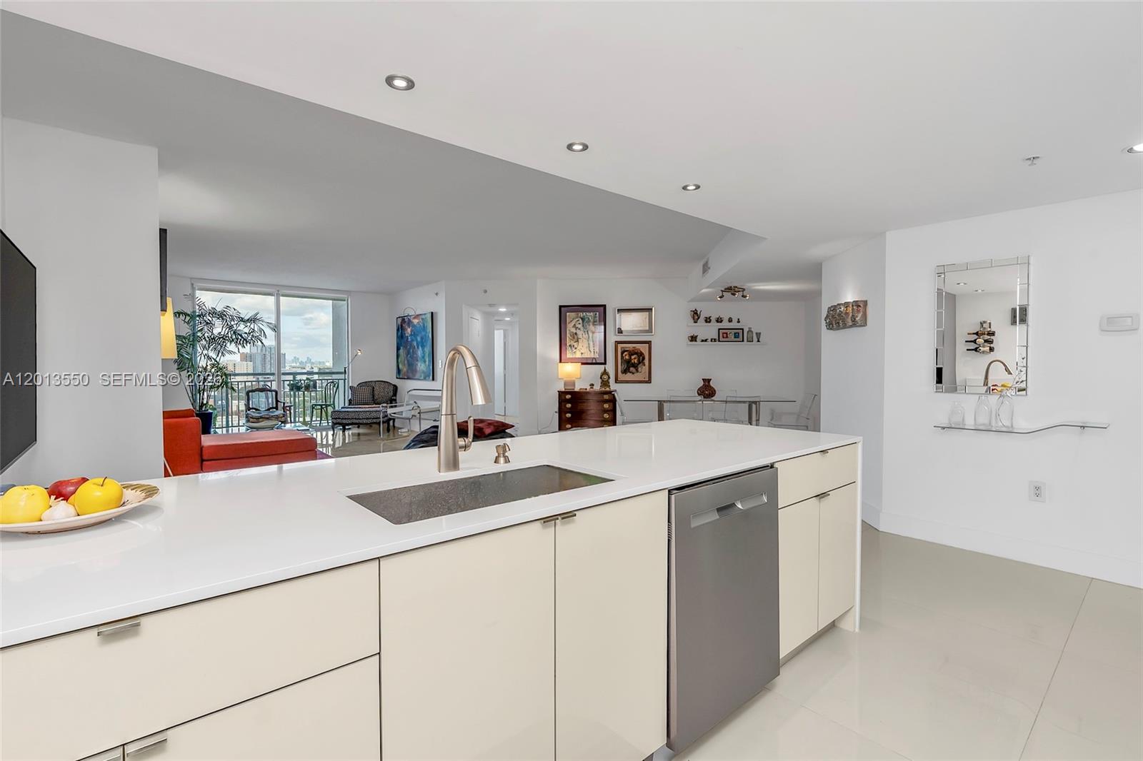 METROPOLIS I AT DADELAND - Residential Lease