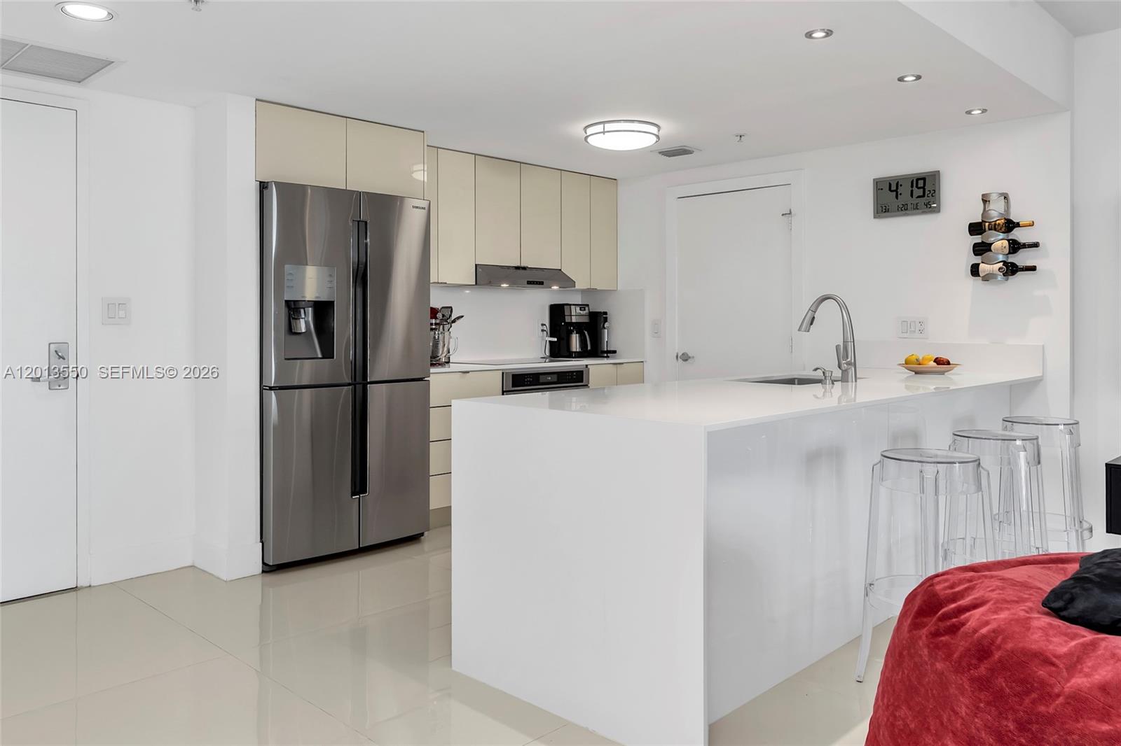 METROPOLIS I AT DADELAND - Residential Lease