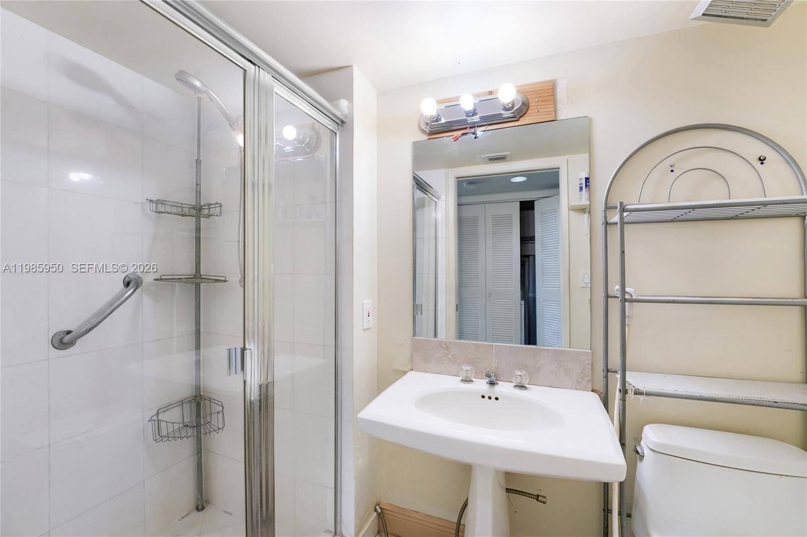 MYSTIC POINTE CONDO NO TH - Residential