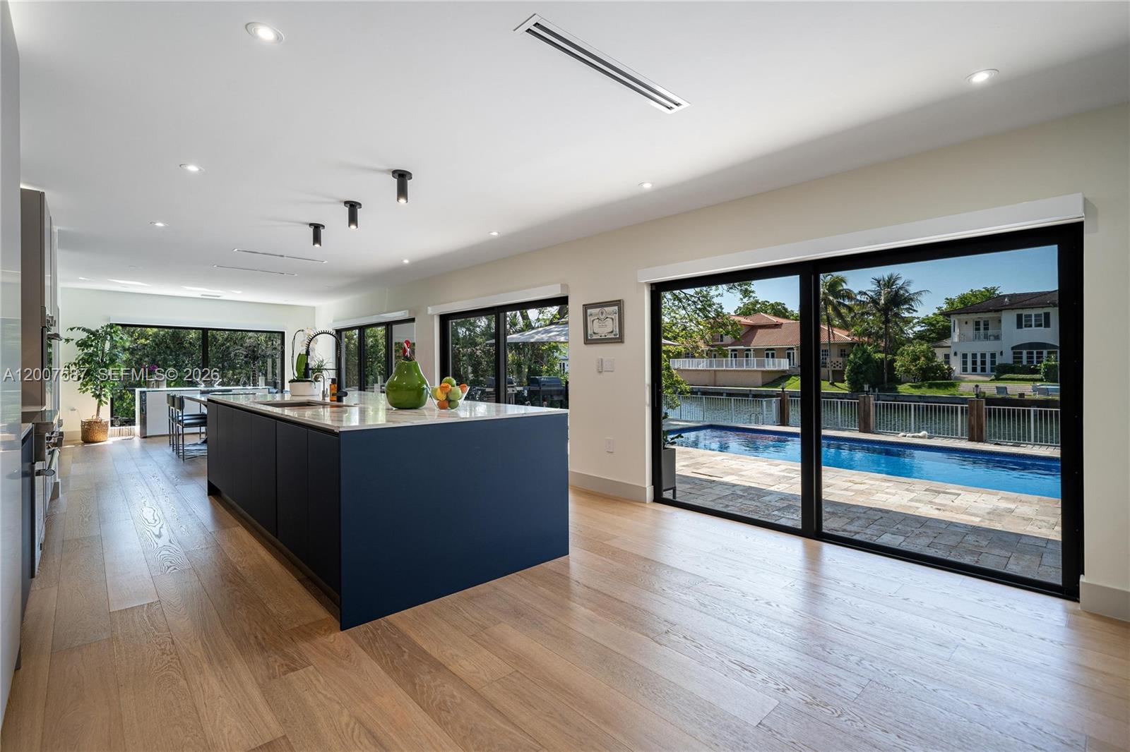 CORAL BAY SEC C - Residential